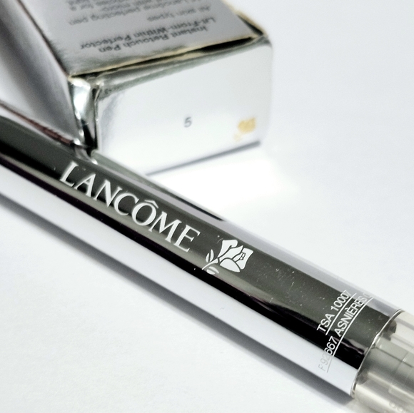 LANCOME 5 Teint Miracle Instant Retouch Pen Perfec - Picture 2 of 3